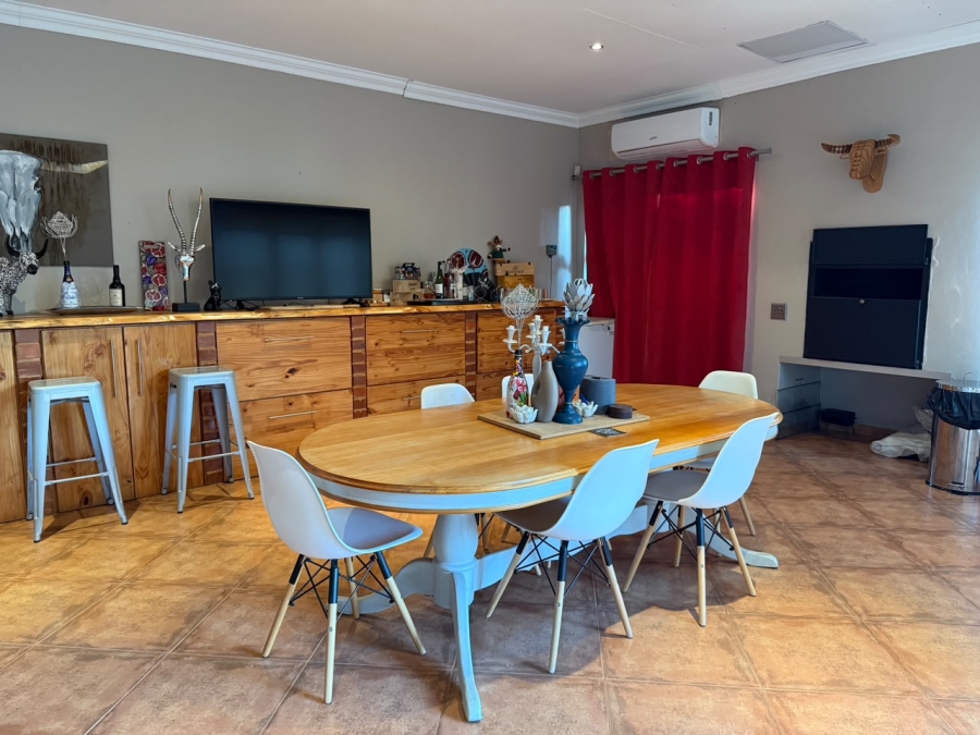 3 Bedroom Property for Sale in Safari Gardens North West